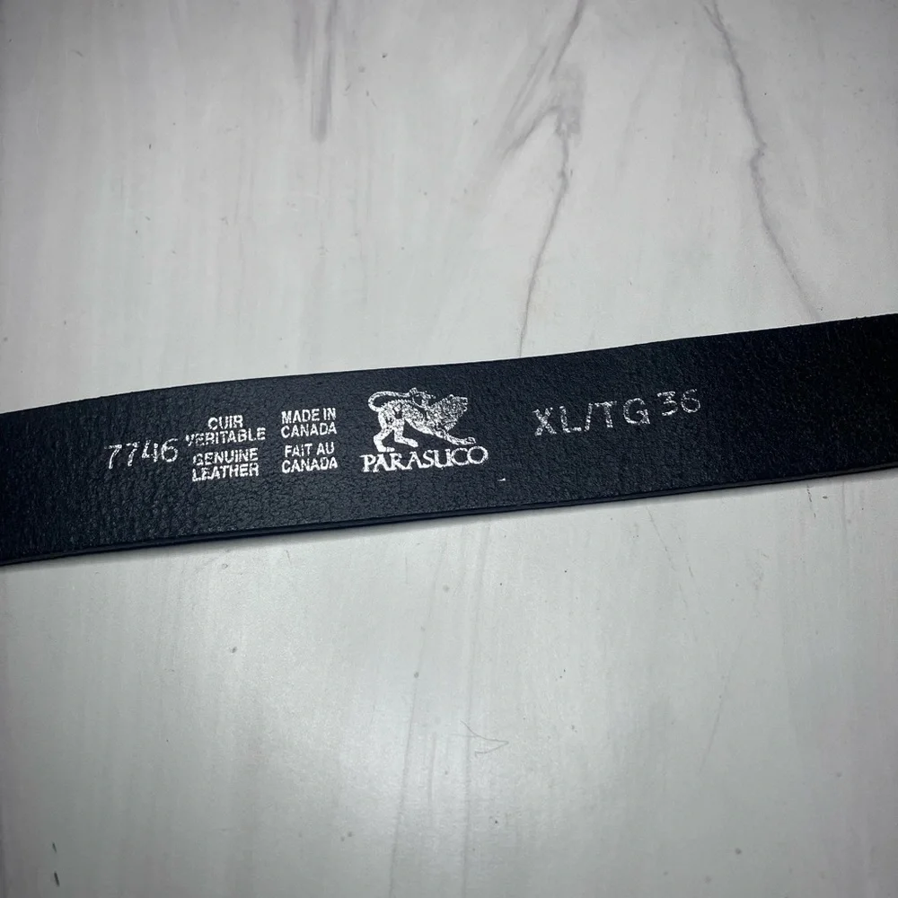 Parasuco spellout belt